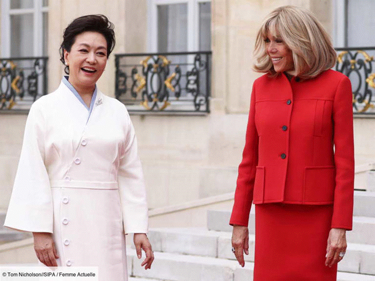 Chanteuse, femme engage, professeure, qui est Peng Liyuan, l'pouse du prsident chinois Xi Jinping, au profil trs tonnant ?